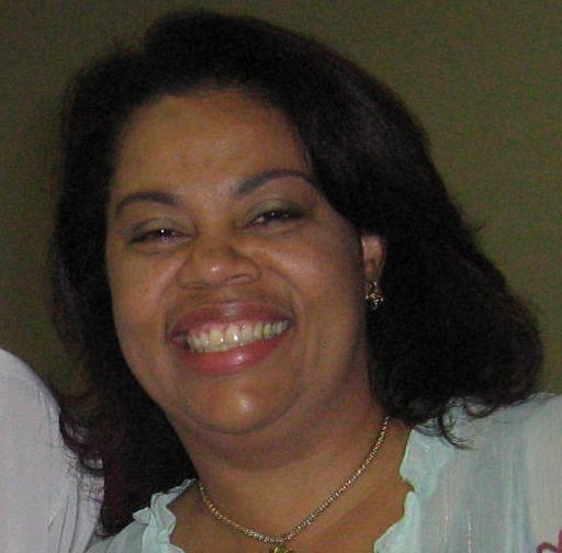 Tha�se Teixeira Almeida